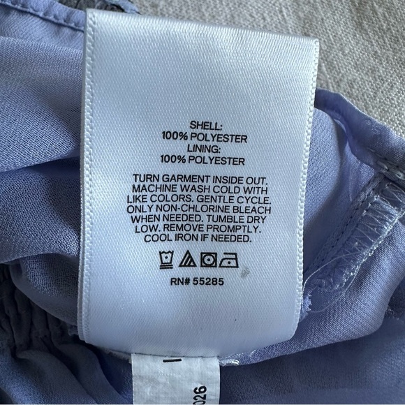 Express Leopard Animal Print Tiered Ruffle Peplum Womens Blue Top M Boho Chiffon - Picture 12 of 12